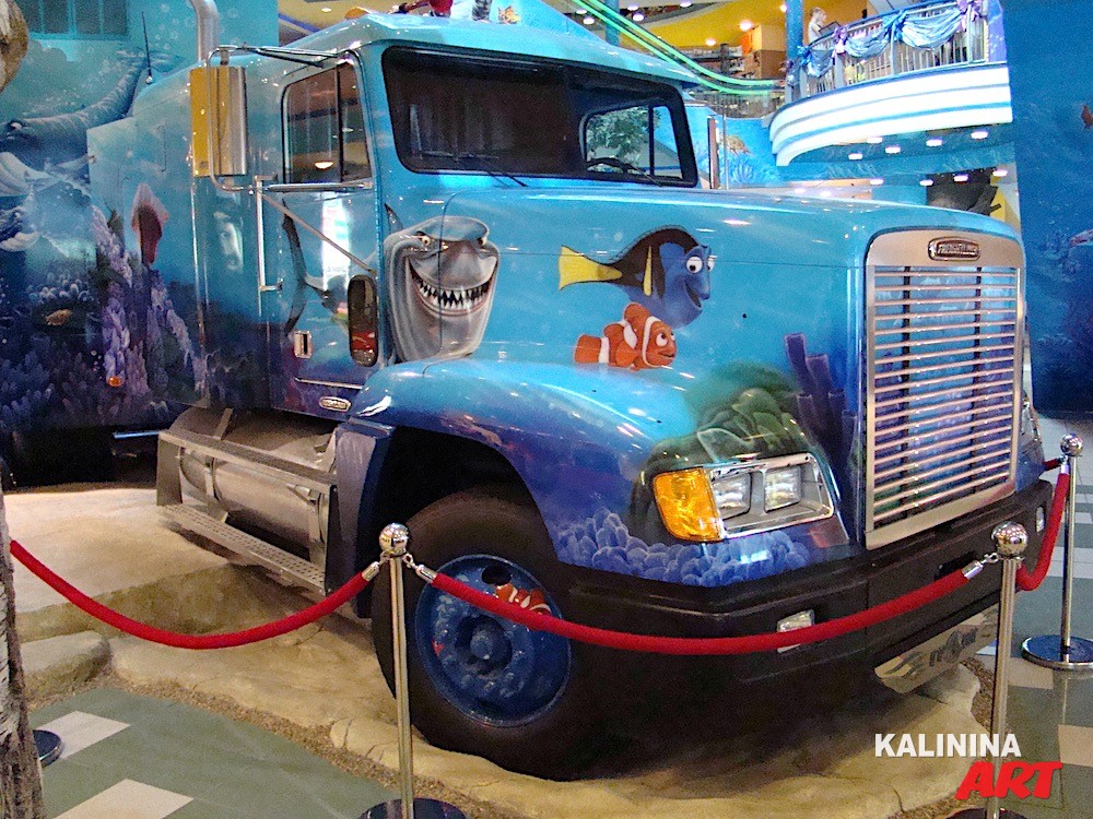 Аэрография на грузовике - персонажи из мультфильма Капитан Немо